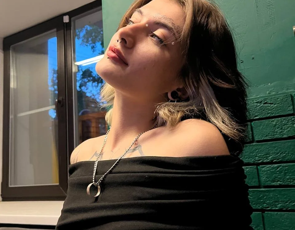 MilaMyst Chat XXX offline