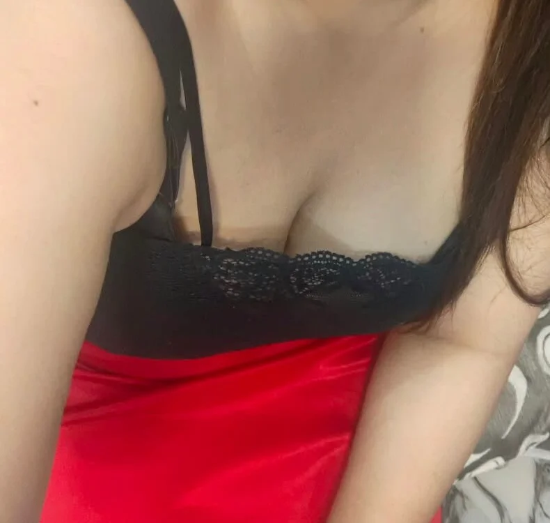 Hot_Anu07