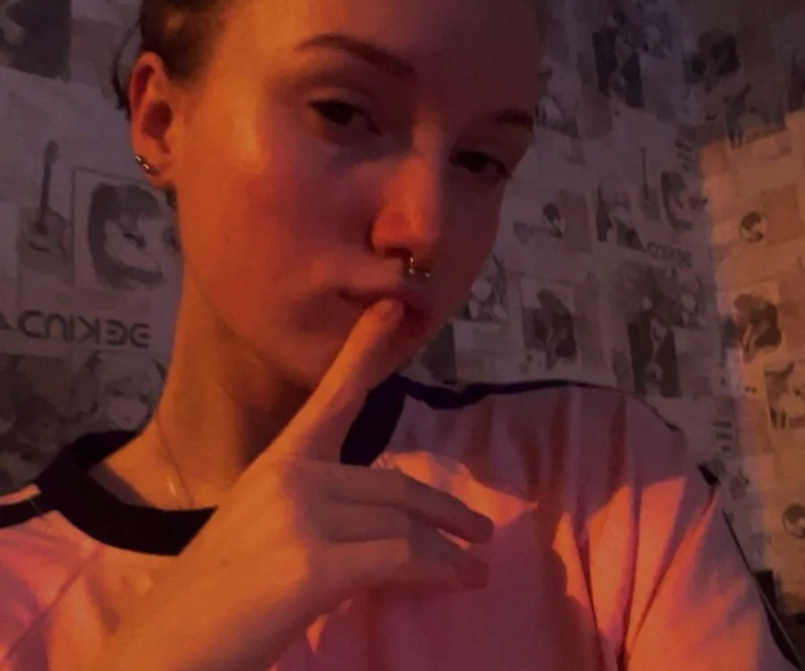 lunli0 offline XXX-chat