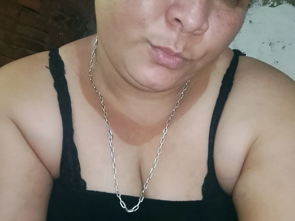 Rociooo12: офлайн-секс-чат