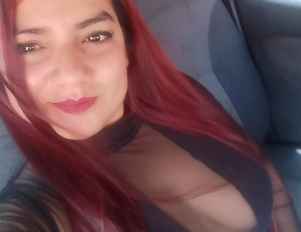 ห้องแชทออฟไลน์ของ busty_petite
