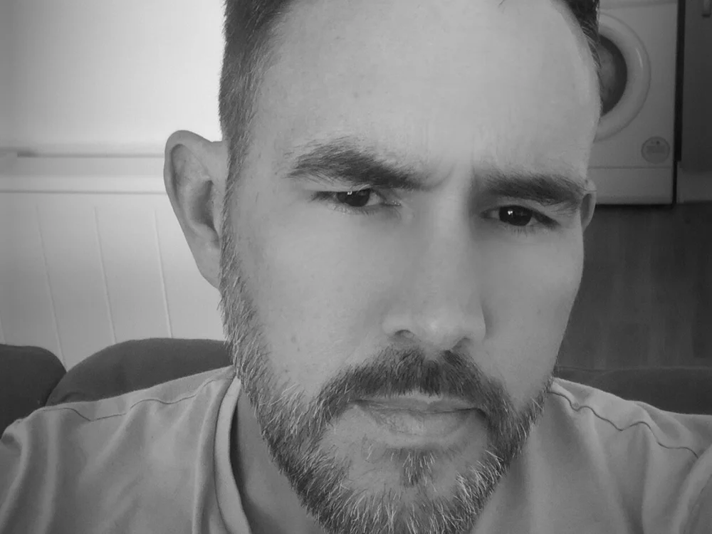 HospitableExample7's Offline Chat Room