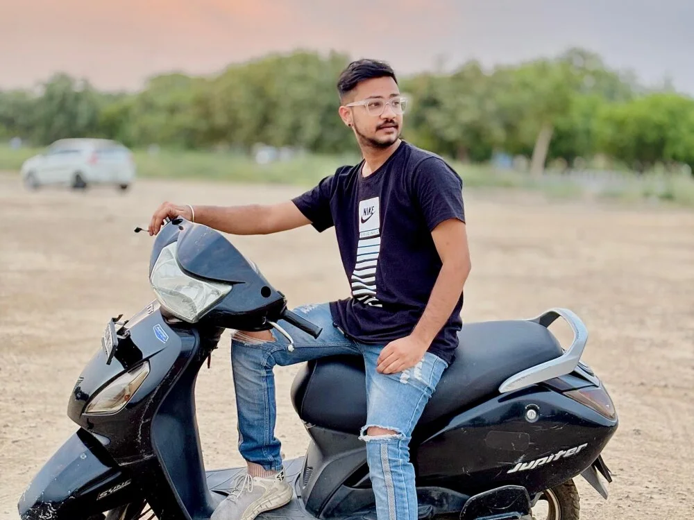 Your_Pvt_naughtyBoy Obrolan XXX Offline