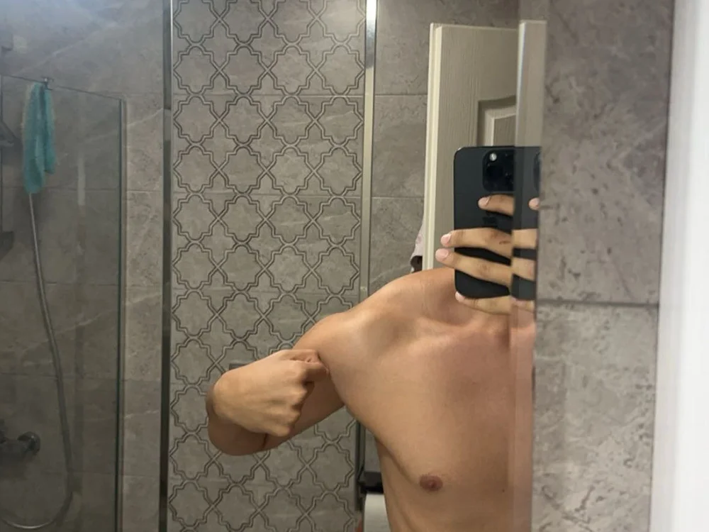 azginturkk Adlı Modelin Çevrimdışı XXX Sohbeti