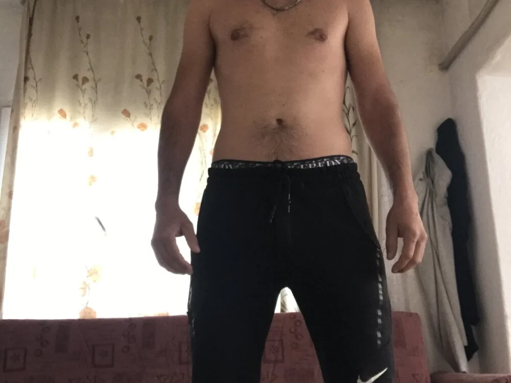 Biscolata3535's Offline XXX Chat