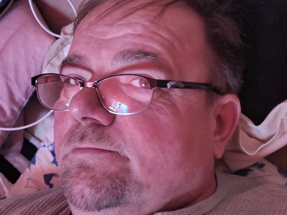 Langoloajkak01 Offline XXX-chat