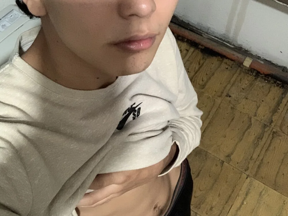 Flaco_jHot offline XXX-chat