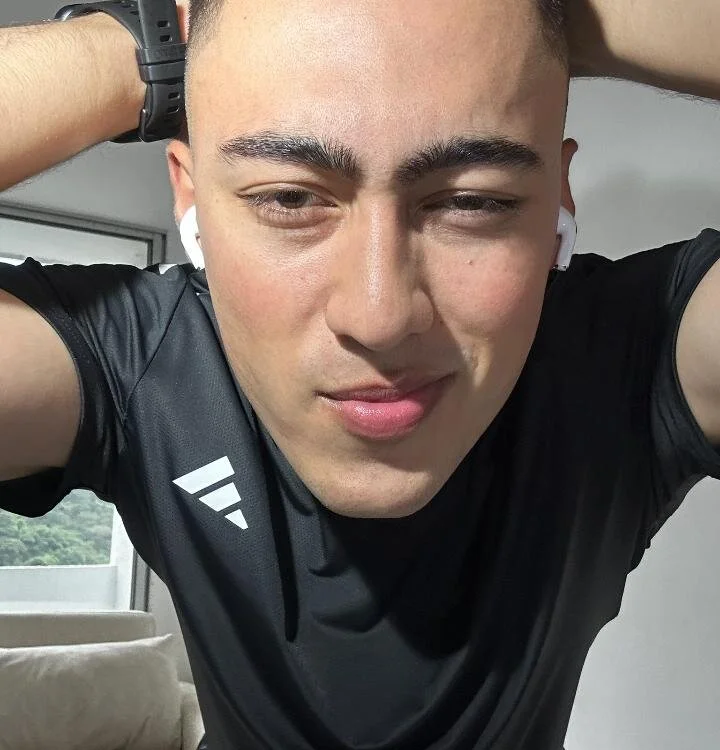 ThiagoLiindo's Offline XXX Chat