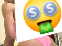 pettiebarbiedoll live cam model