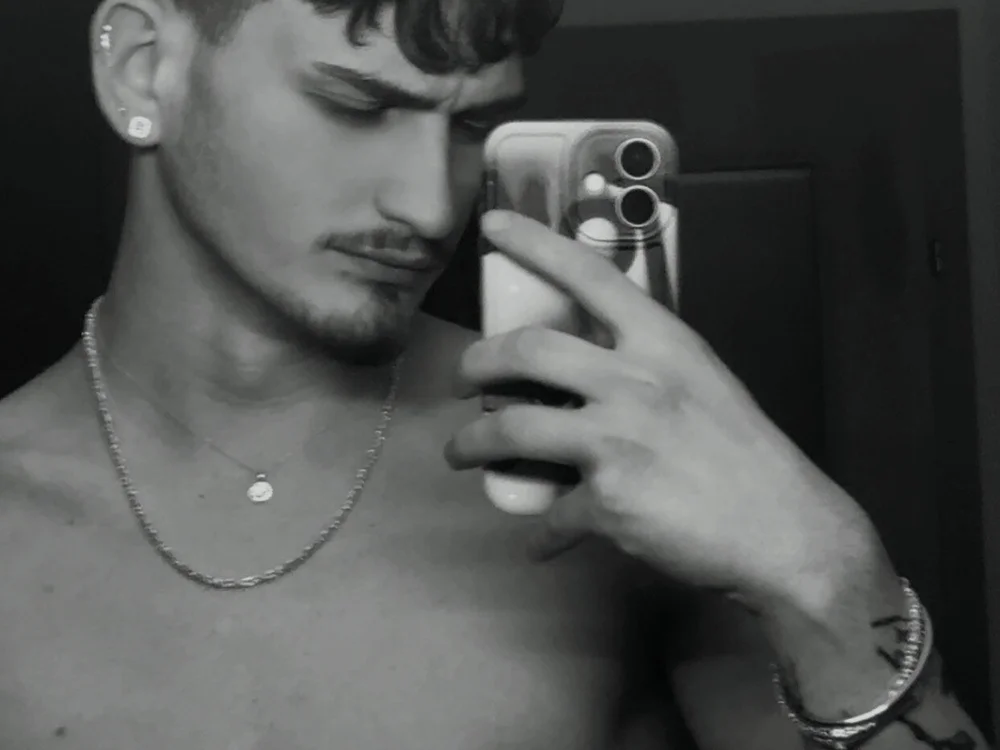 lupul_alandrei offline chatrum