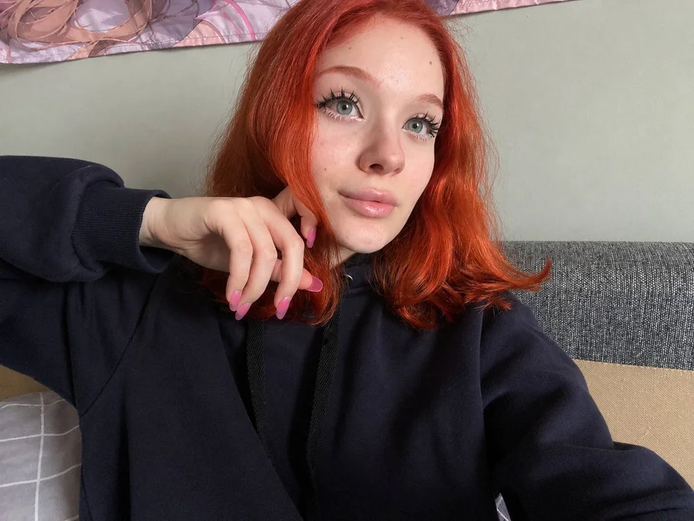 LeslieLoom's Offline XXX Chat
