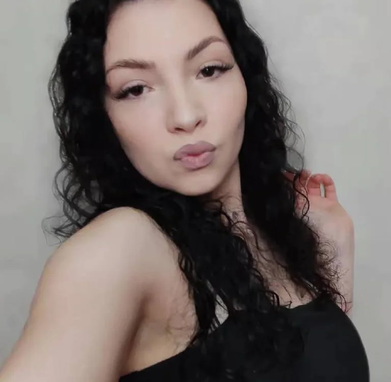 SharieLangan – Offline XXX chat