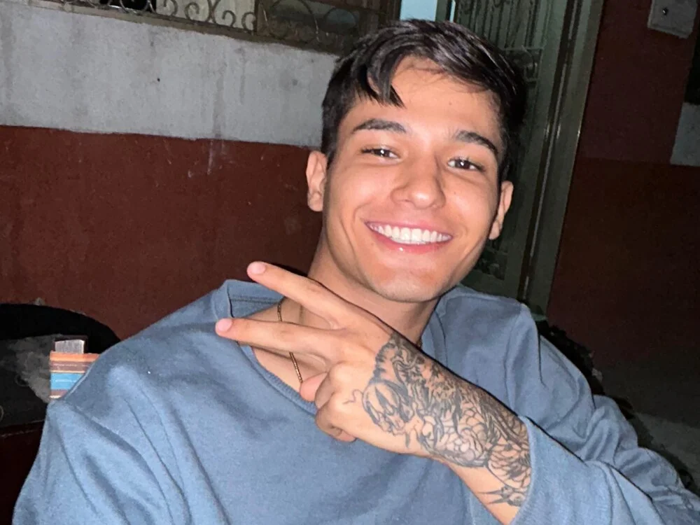 Chatroom XXX hors ligne de Alex_mojica