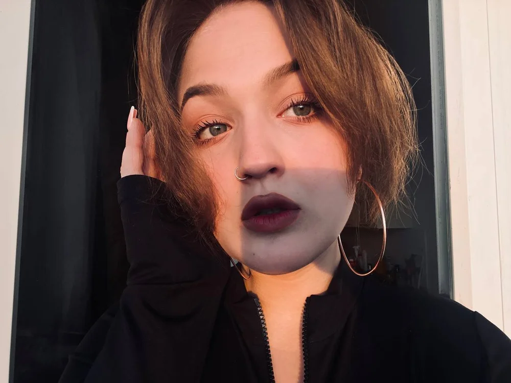Offline chatovací místnost Mira_Salt