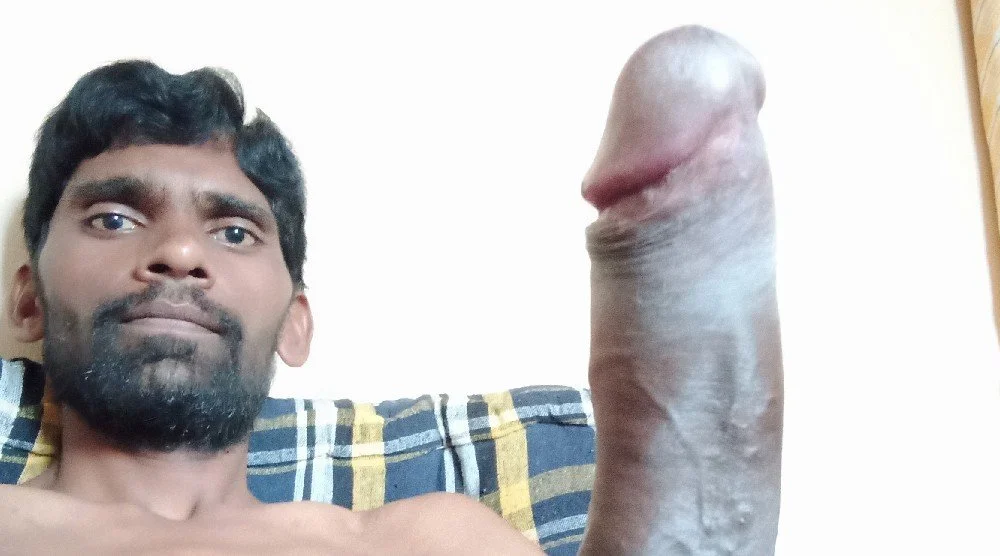 Rajeshplayboy993 offline chatrum