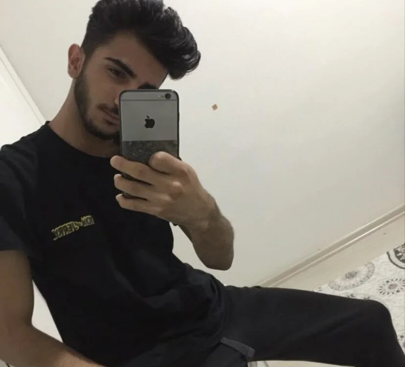 youmeloveyou's Offline XXX Chat