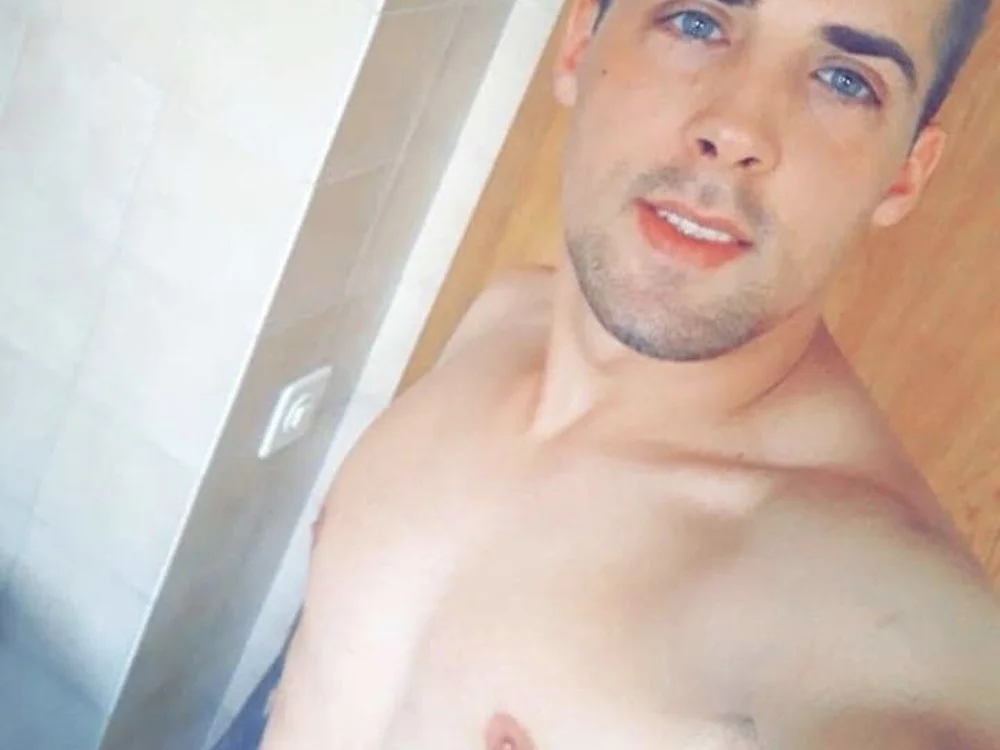 iLoveMoney1420 Chat XXX Ngoại tuyến