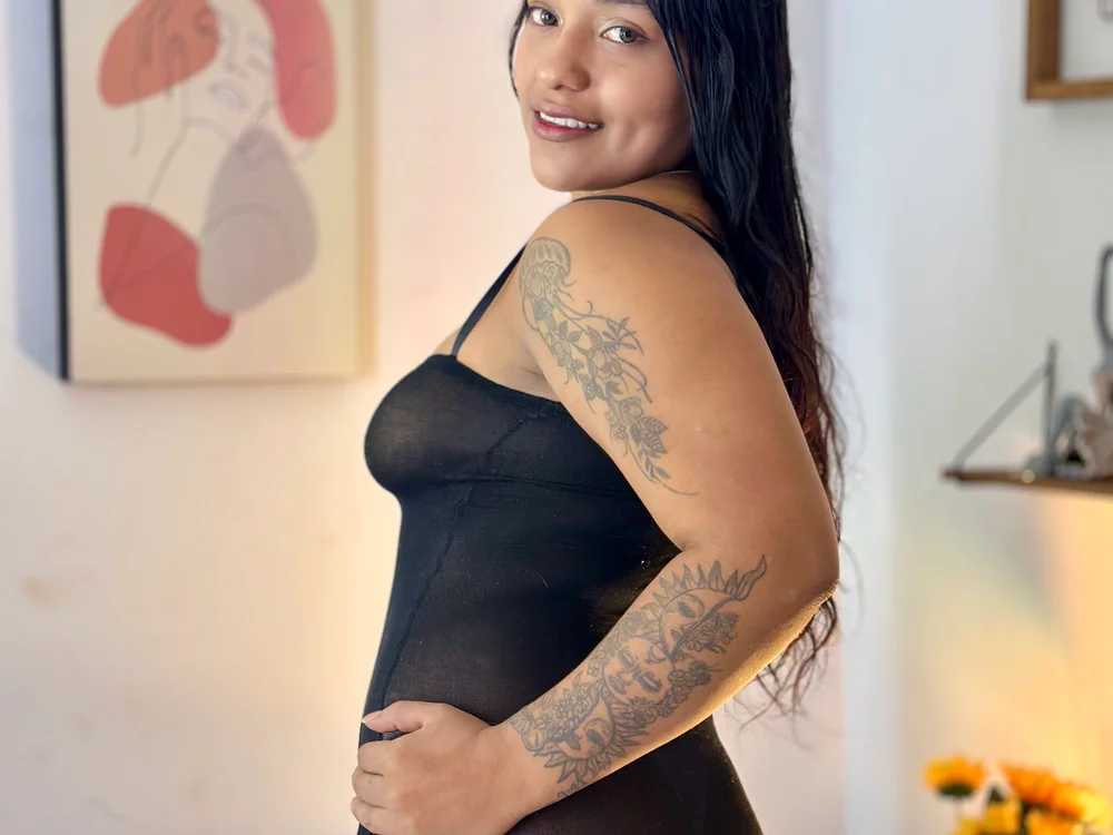 TiffanyCanela 离线XXX聊天