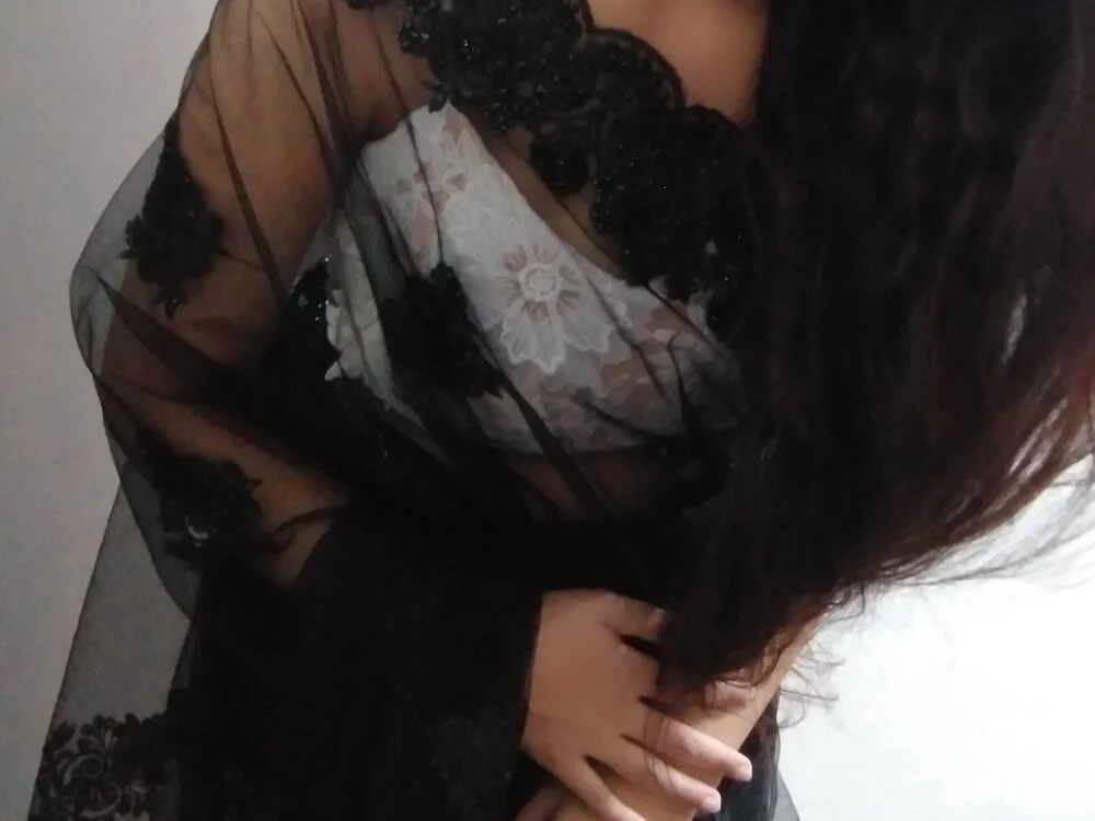 sakshi_jha Offline XXX-Chat