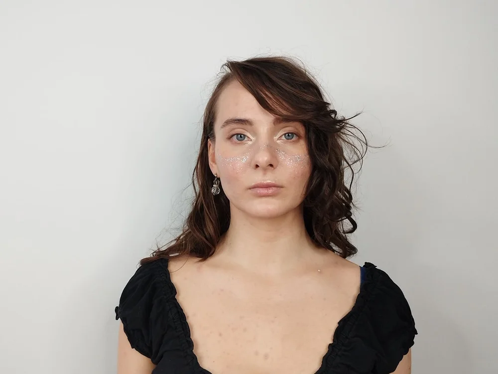 HarrietDeep's Offline Chat Room
