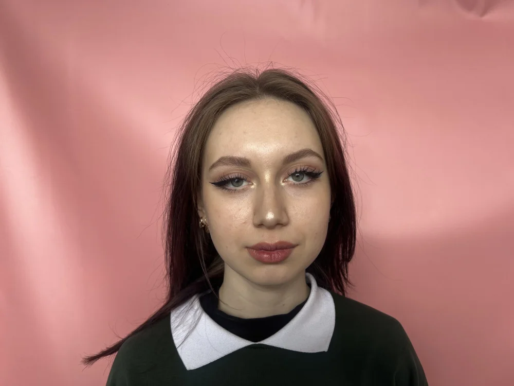 MeghanCornett's Offline Chat Room