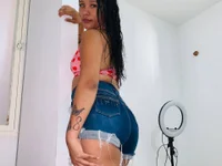 chloe_minaj's webcam live show