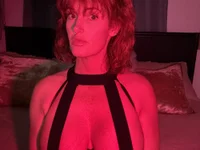 RubyRedSquirter অফলাইন চ্যাট রুম