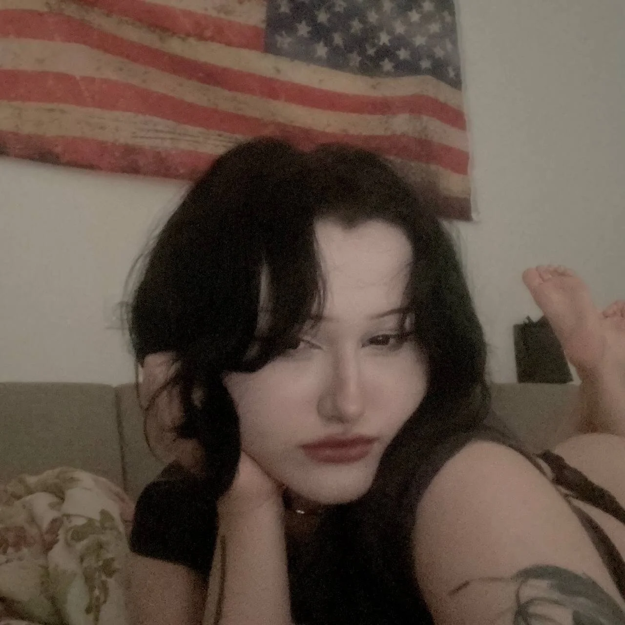 TitsQueenn cover photo