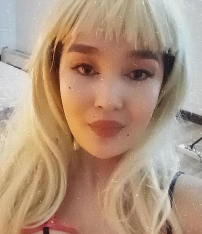 mila_sterling's Offline XXX Chat