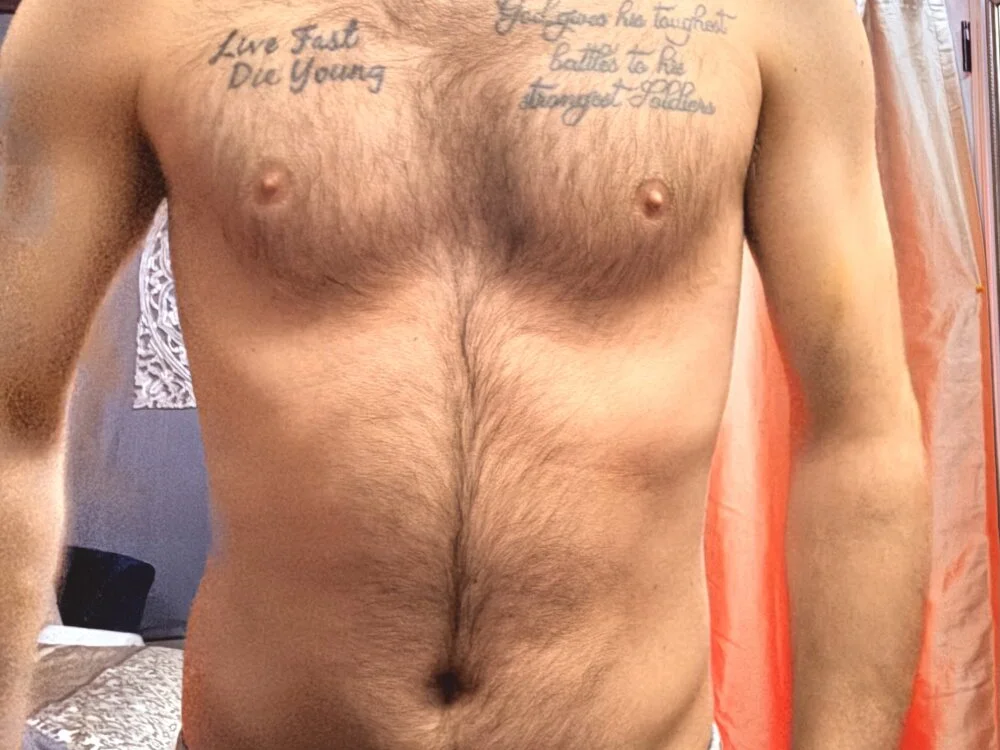 dlockard933 离线XXX聊天