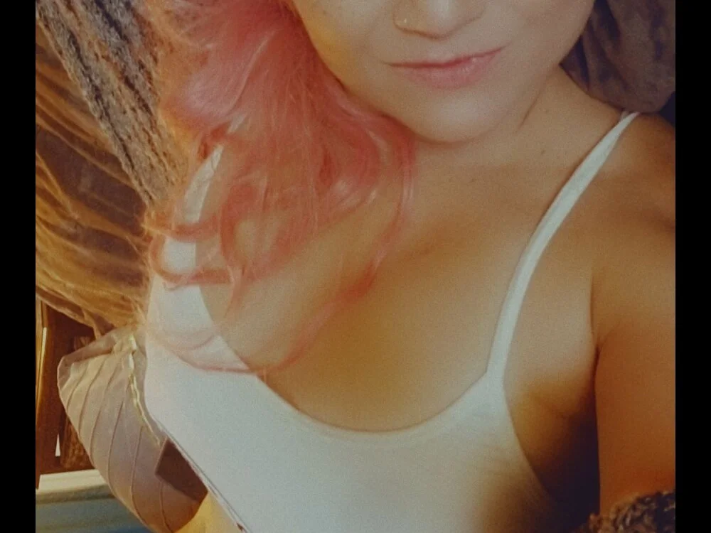 smashinganna's Offline XXX Chat