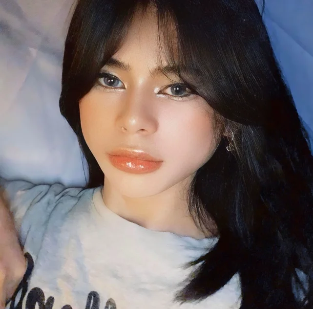 maddison-69's Offline XXX Chat