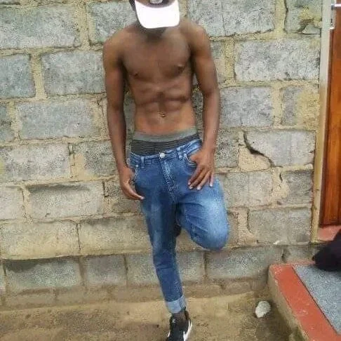 fuckncum241 Offline XXX-Chat