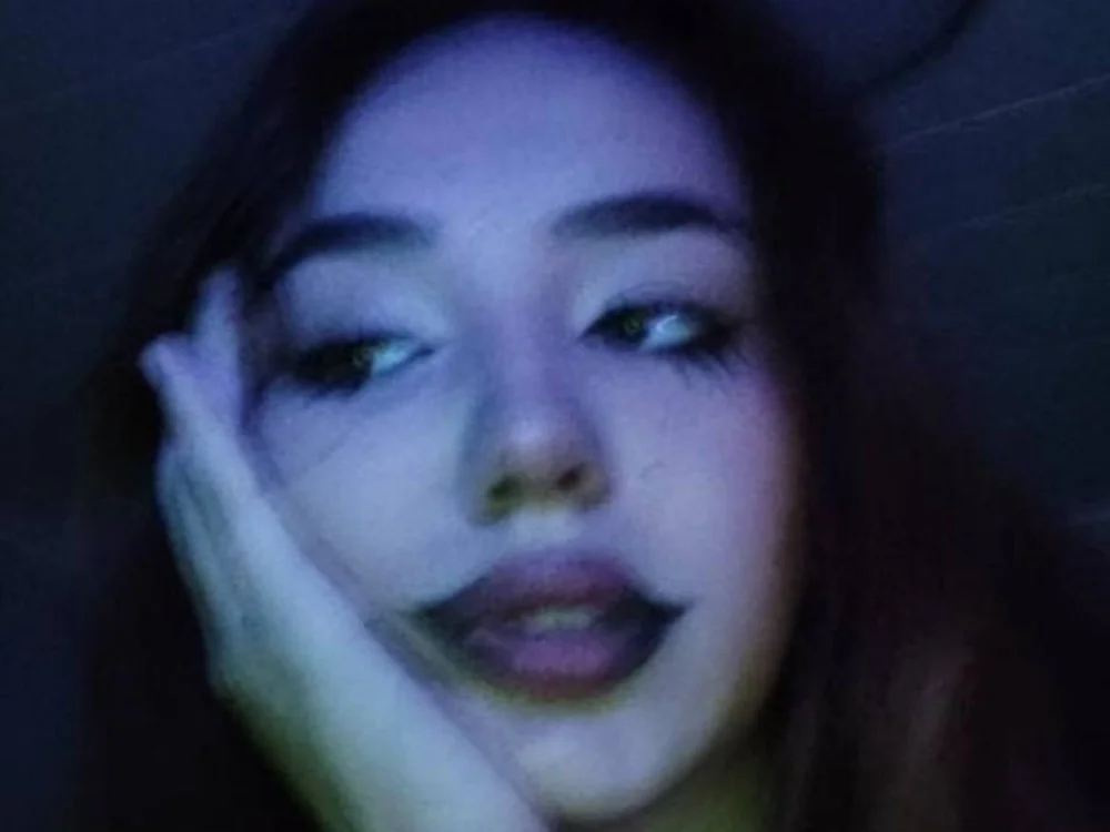 lilo___'s Offline Chat Room