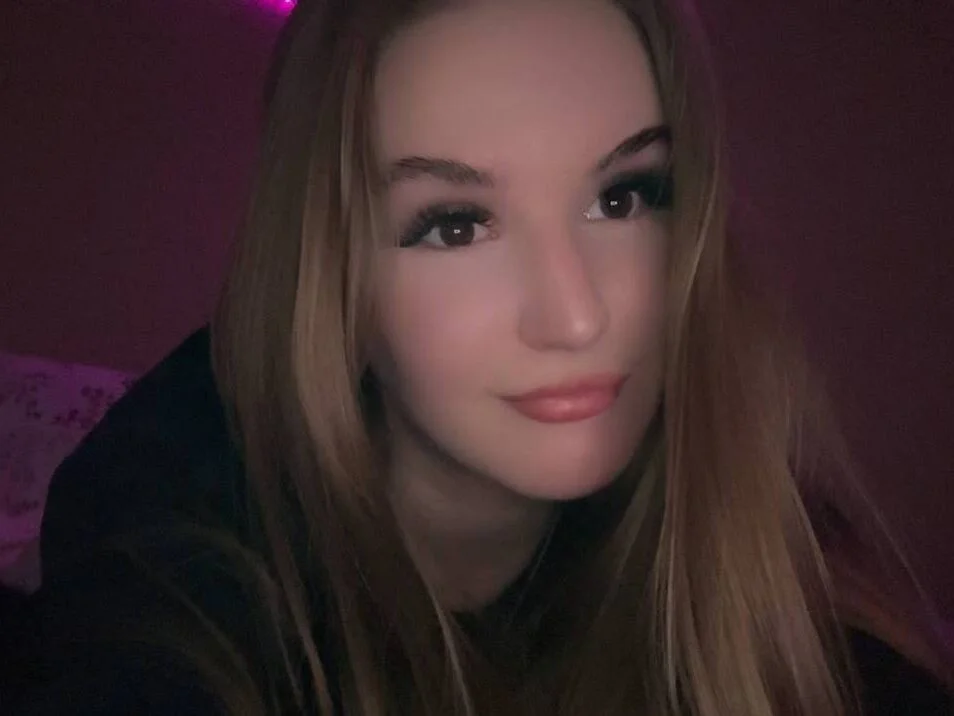 TinyTifa offline XXX-chat