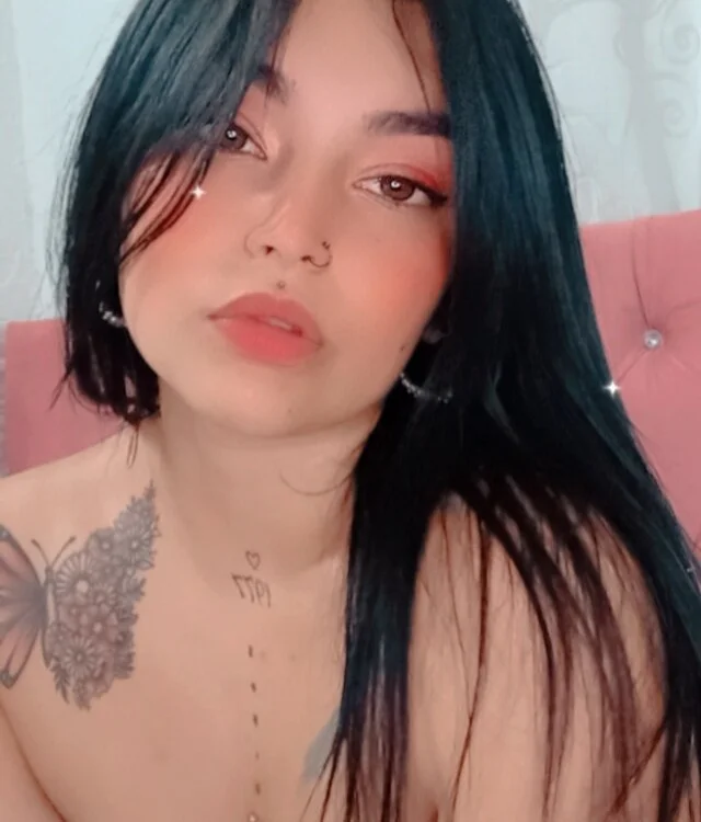 ssaamy_'s Offline XXX Chat