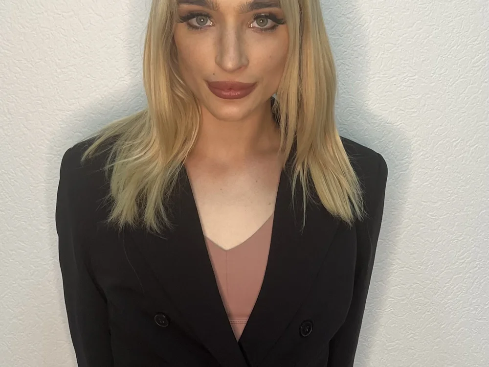 NinaCluesman offline chatrum