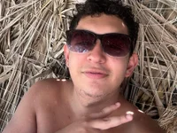 Santiago11151's webcam live show