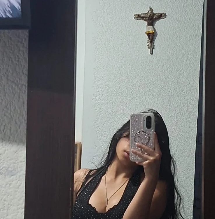 Melisa27_ Offline XXX-chat