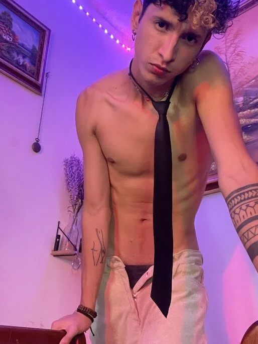 _Yone offline XXX-chat