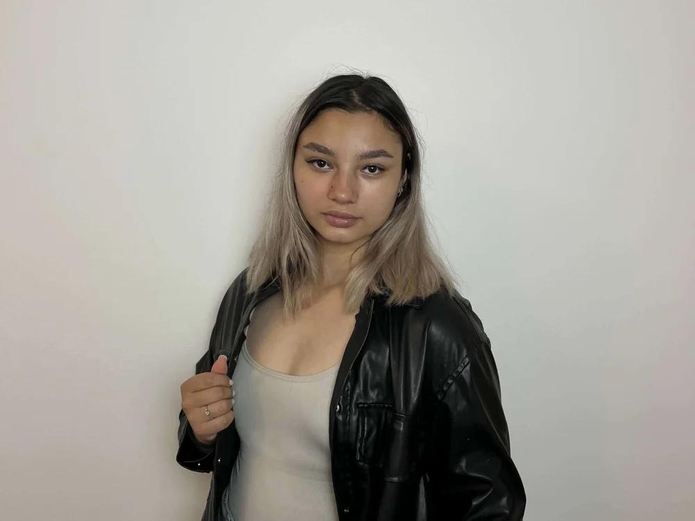 MoriahLuckadoo's Offline Chat Room