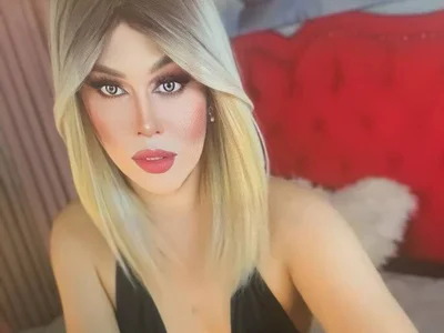 Urgurl_nextdoor - Trans 