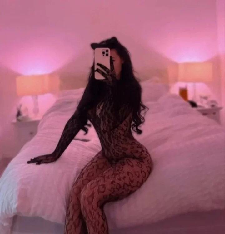 Cristina_Krss' Offline XXX Chat