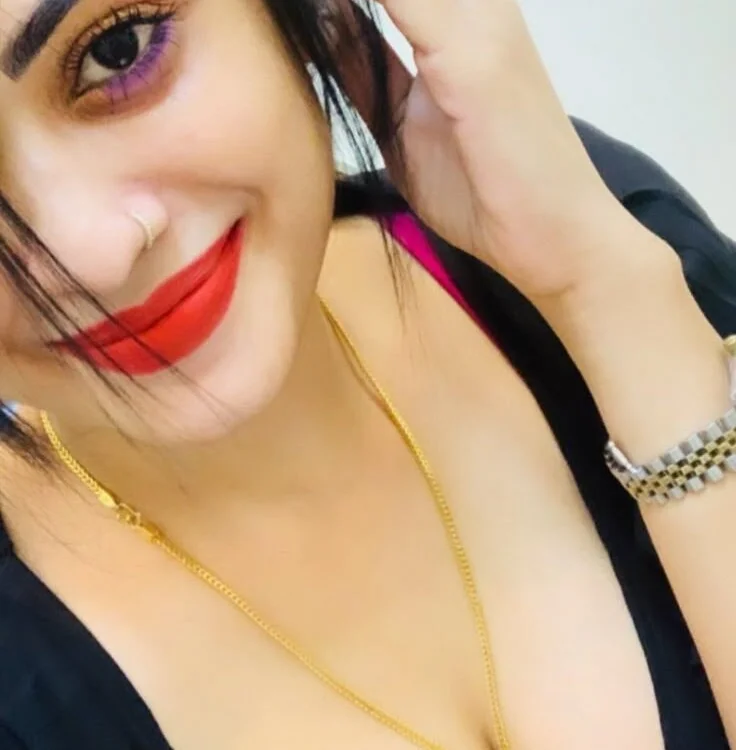 Hot_bhabhi300 offline XXX-chat