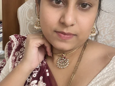 Harshita_telugu Female Topless Online Cam Striptease