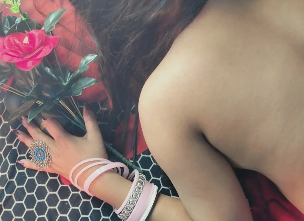 kumkum05 অফলাইন XXX চ্যাট