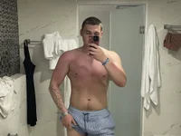 Myroslav_t's webcam live show