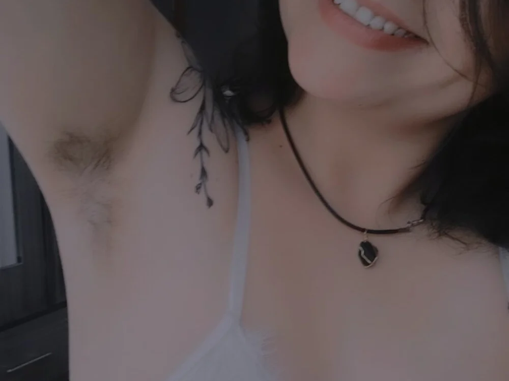 Marci_owo: офлайн-секс-чат