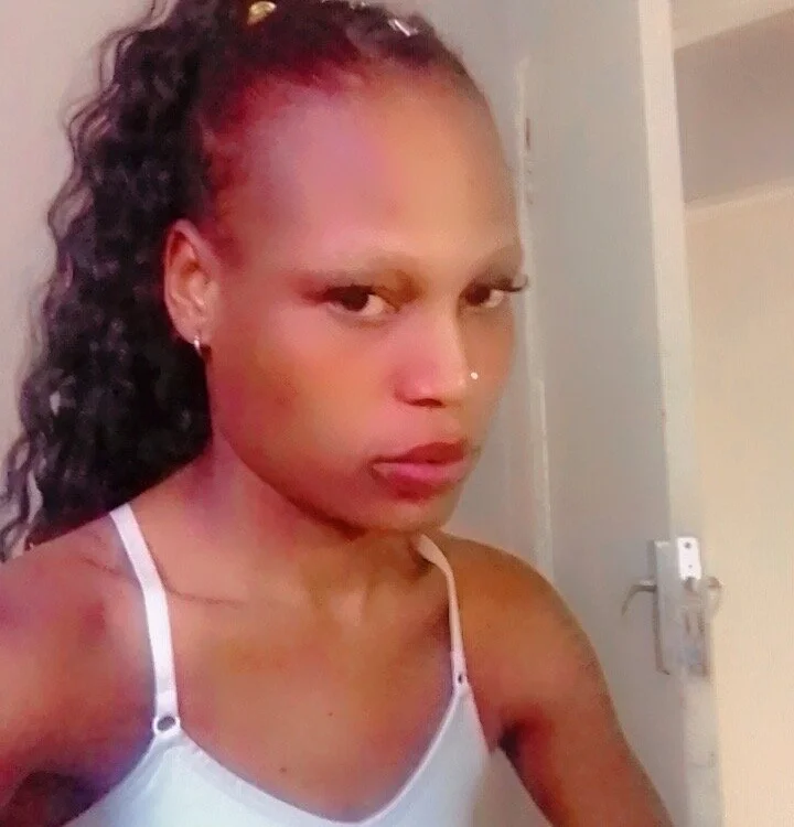 SexySlimMelanin7 cam model