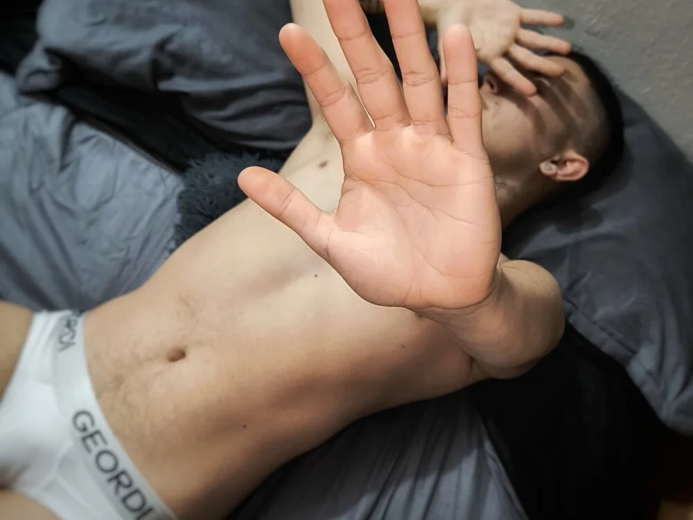 แชท XXX ออฟไลน์ของ Kurtxxx22